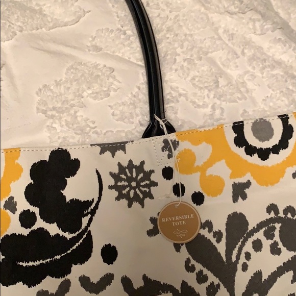 Pure Honey 18"x18" Reversible Tote - Picture 2 of 3